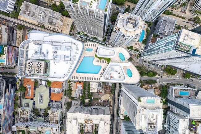 Photo - 1000 Brickell Plz Unit PH5307