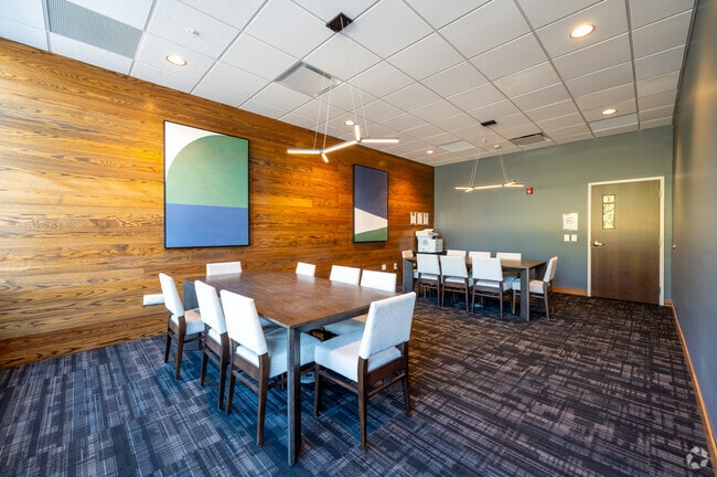 Sala de estudio - The Landing Apartments