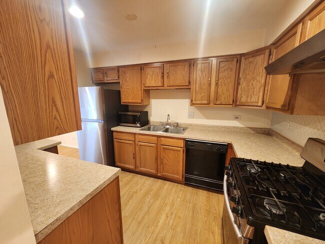 1102 Hinswood Dr Unit 102