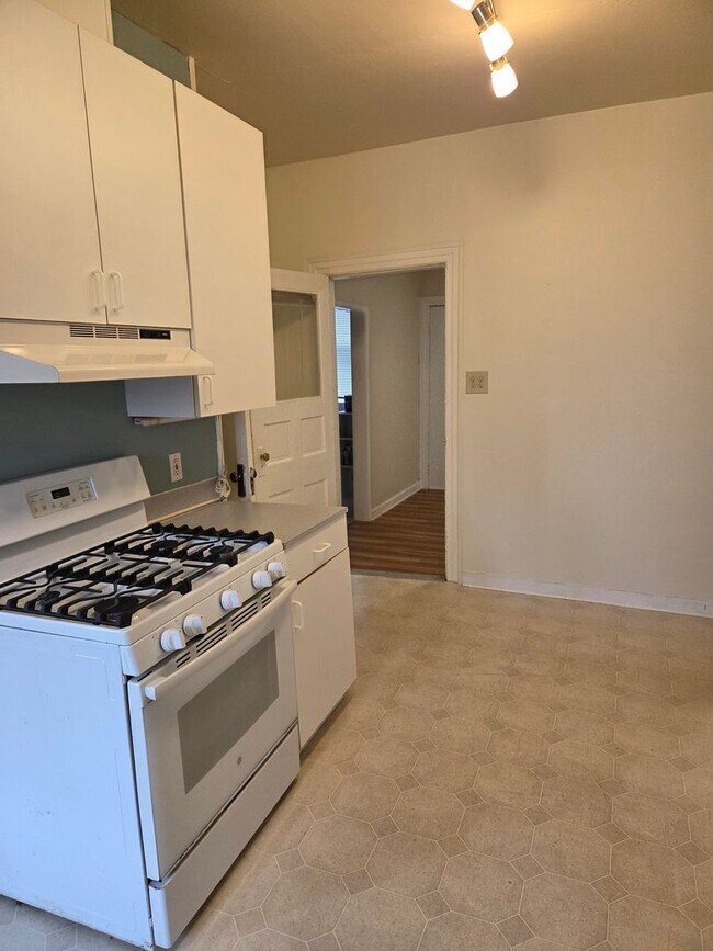 Photo - 2653-2655 NW 59th Unidad 2653