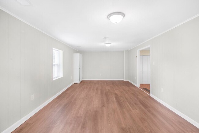 Photo - Cozy 2 BR/1 BA Apartment in Bowie!