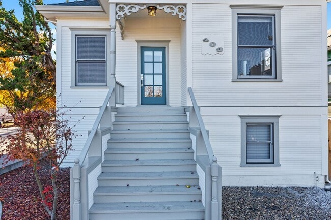 Photo - Downtown Napa 2 bdrm 1.5 Bath Home Availab...