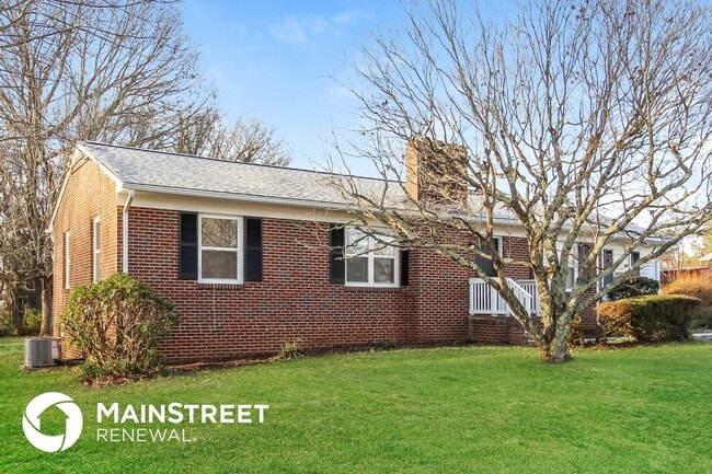 Photo - 936 Rock Spring Dr