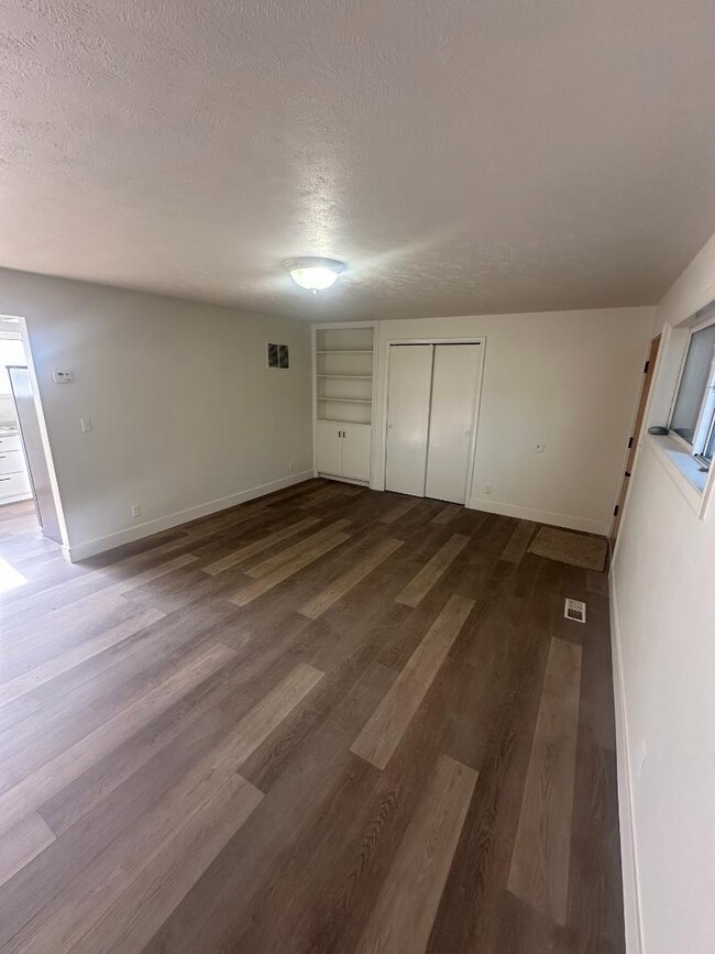 Photo - 723 W 19th St Unit D