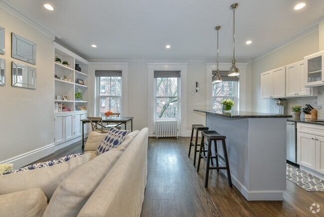 Building Photo - 65 Rutland St Unit 2 Rental