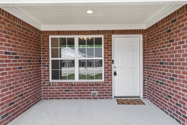 Photo - Lovely Updated Townhome for rent!