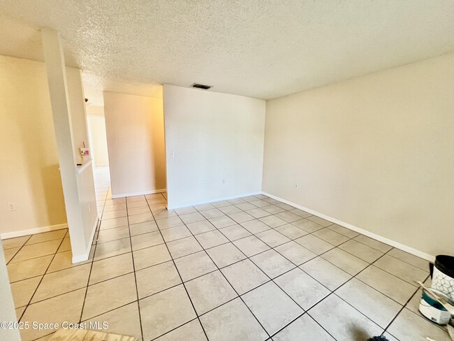 Photo - 110 Summer Pl Unidad 4