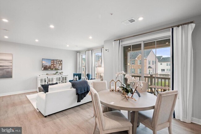 Photo - 43032 Prophecy Terrace