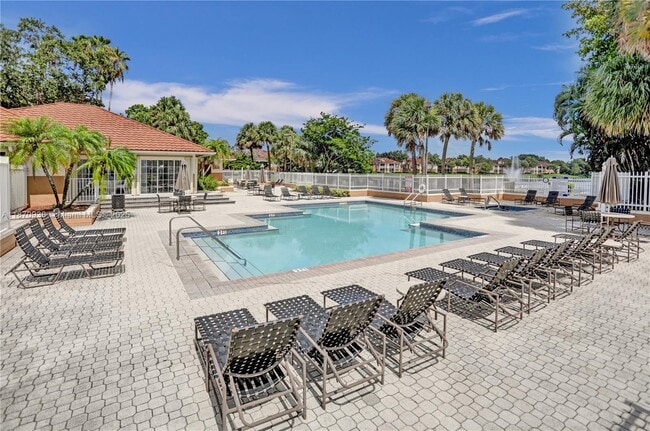 Photo - 801 NW 91st Terrace Casa