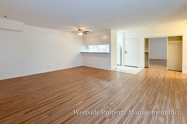 Photo - Overland Apartments