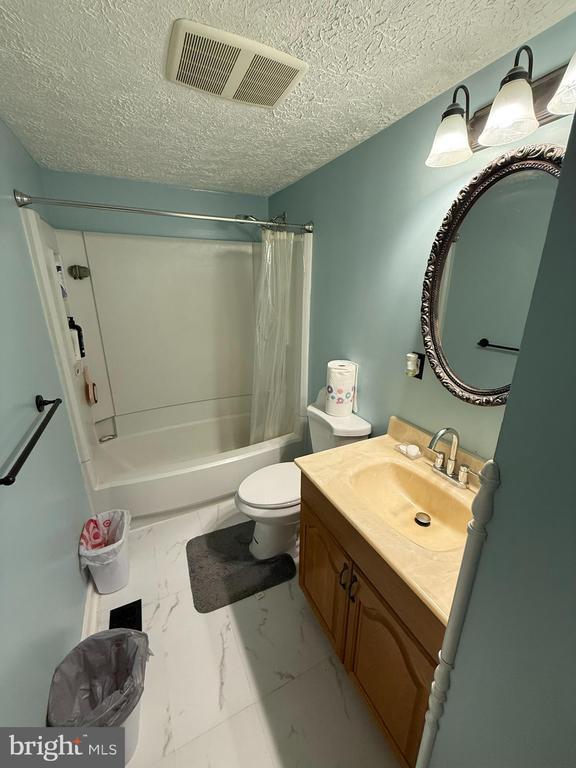 Photo - 4620 Norris Ct