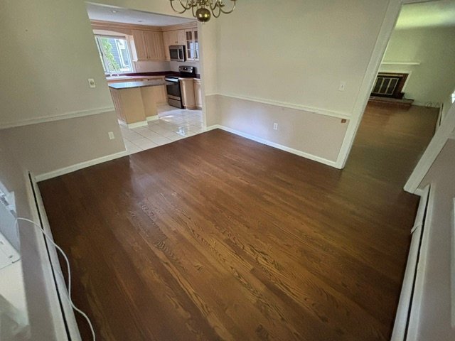 Photo - 348 Nayatt Rd