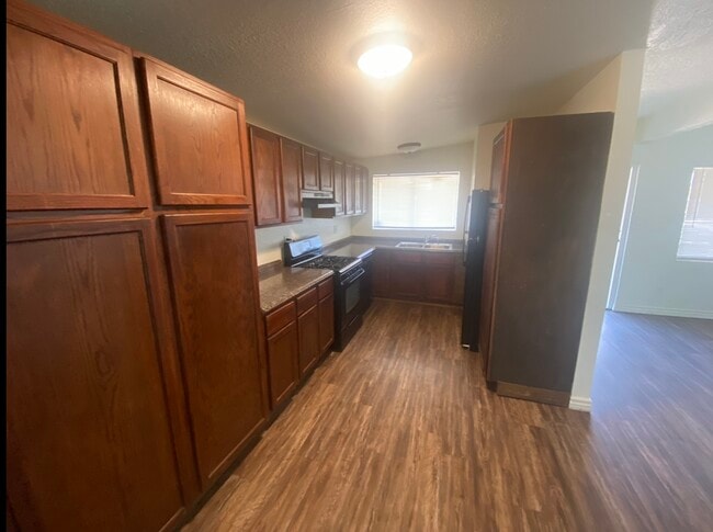 Photo - 3616 Marlborough Ave