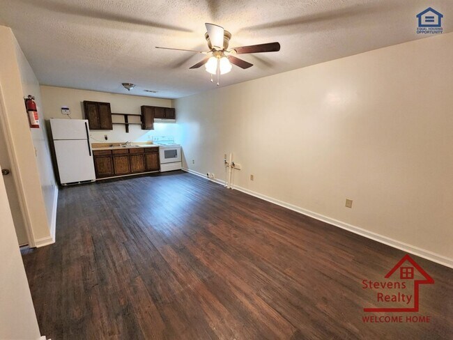 Photo - 246 Dogwood Pointe Dr