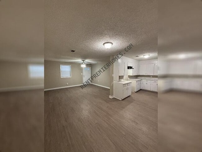 Photo - 607 S Jackson St