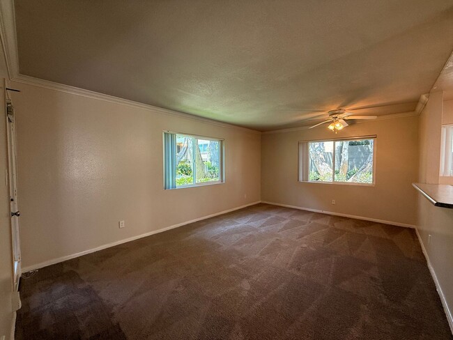 Photo - Gorgeous 1B/1BA Condo w/ Washer/Dryer, Walk-In Closet & Resort-Style Amenities!