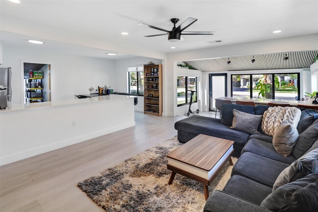 Photo - 508 SW 13th St