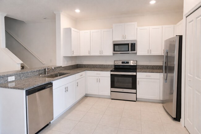 Photo - 36379 Garden Wall Wy