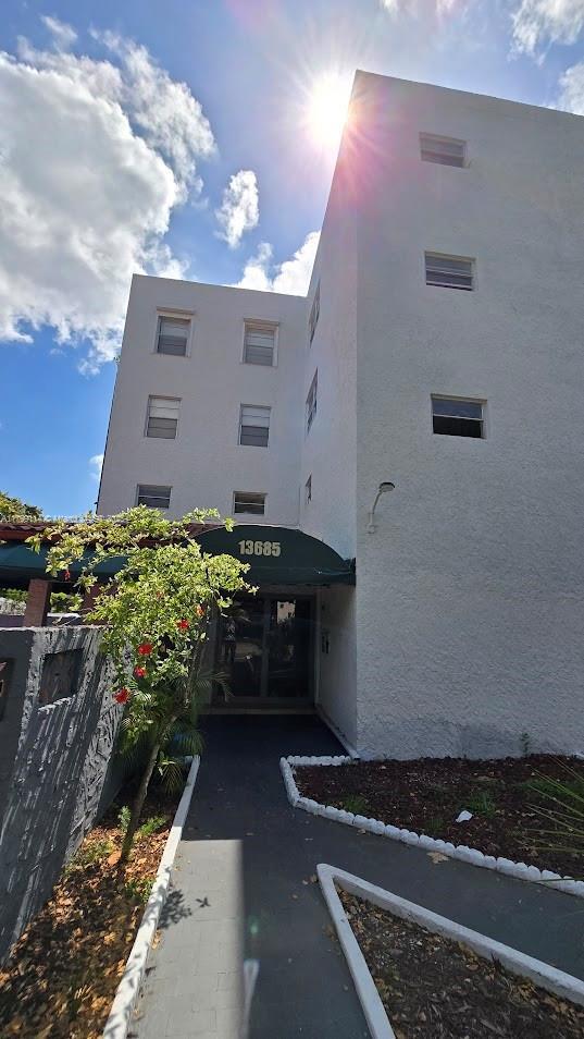 Building Photo - 13685 NE 10th Ave Unit 209 Rental