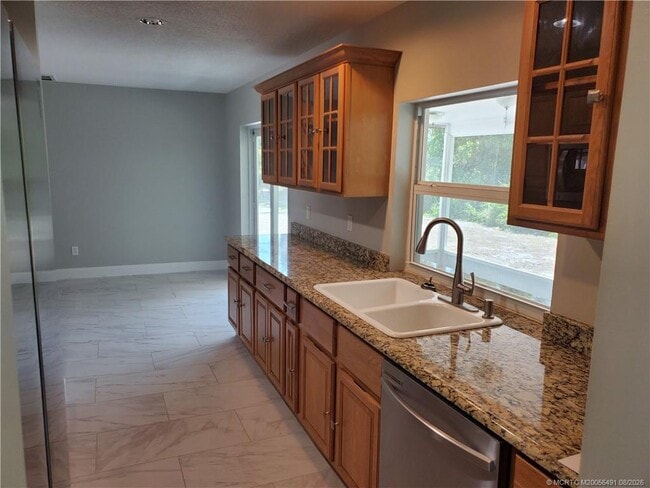 Photo - 1257 NE Sago Dr