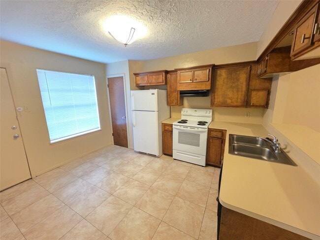 Photo - 1615 Hazelwood St