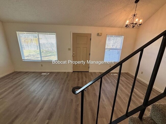 Photo - 34 Condor Cir