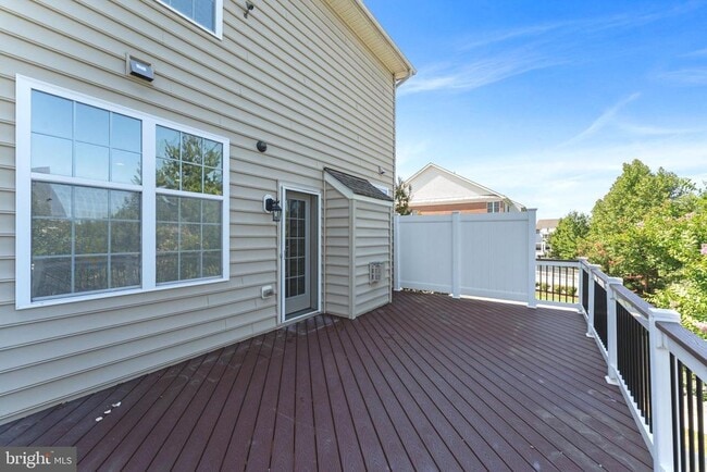 Photo - 4500 Grazing Way