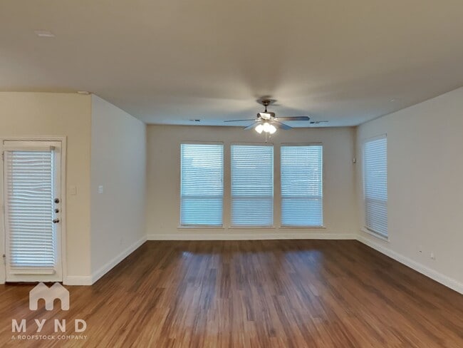 Photo - 3105 Damsel Sauvage Ln