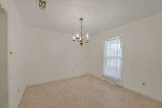 Photo - 8415 Braesdale Ln