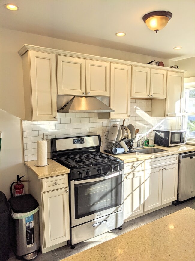 Photo - 24 Davis Ave