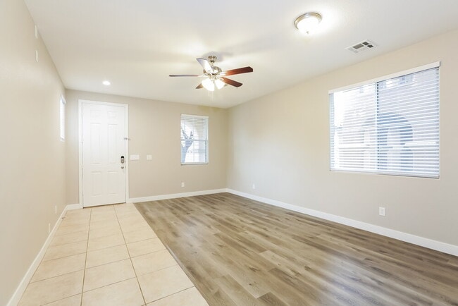 Photo - 7333 Caballo Range Ave