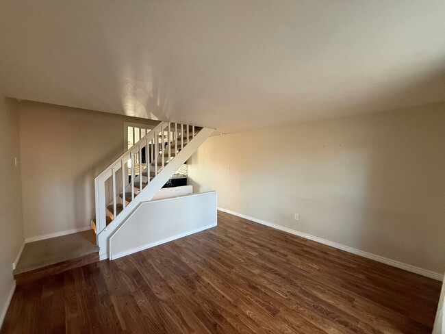 Photo - Spacious 2 Bed / 1.5 Bath in Centennial with In-Unit W/D
