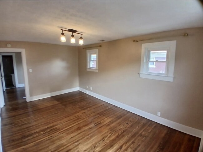 Photo - 103 N 38th St Unit 4