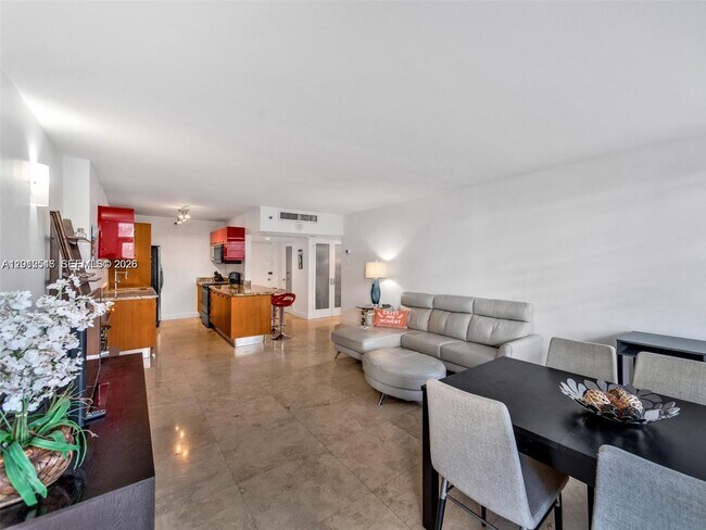 Photo - 100 Lincoln Rd Unit 308