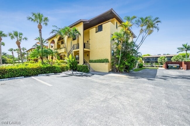 Building Photo - 1400 Blue Point Ave Unit 207 Rental