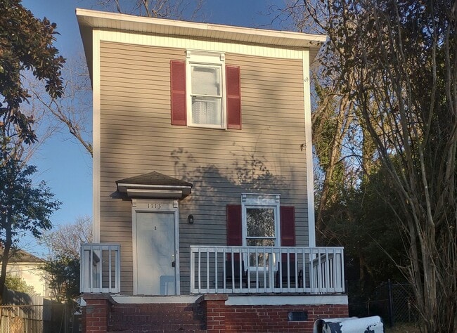 Building Photo - 1113 Olympia Ave Unit A