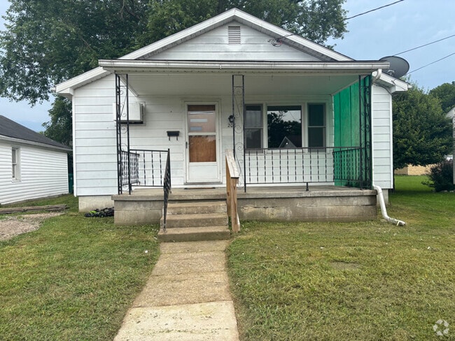 Building Photo - 208 Cemetery Rd Rental