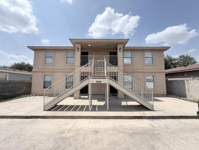 Building Photo - 529 Norwich Loop Unit 3