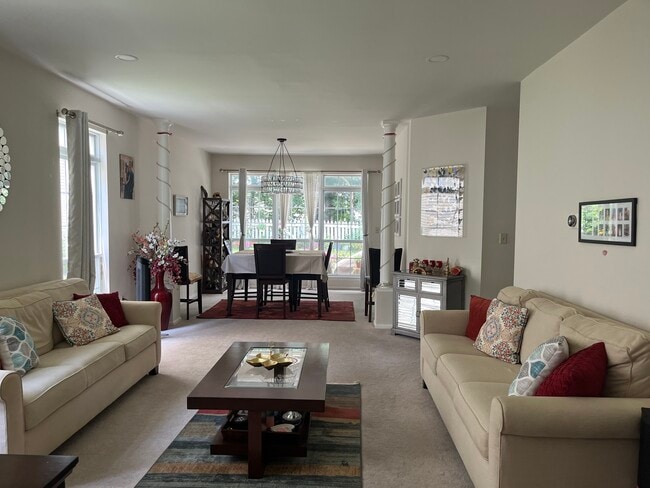 Photo - 113 Marion Dr House