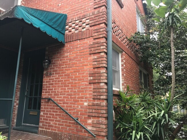 Building Photo - 1214 Bartlett #15 Unit # 15 Rental