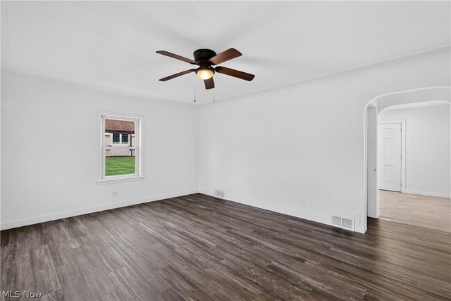 4916 Southern Blvd