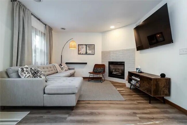 Photo - 6011 South Ct