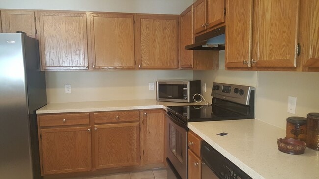 Photo - Charming 2 Bedroom Townhome for Rent in Chanhassen!! Available Aug 1