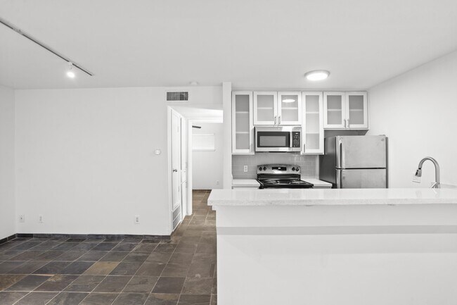 Photo - 3602 Garrott St