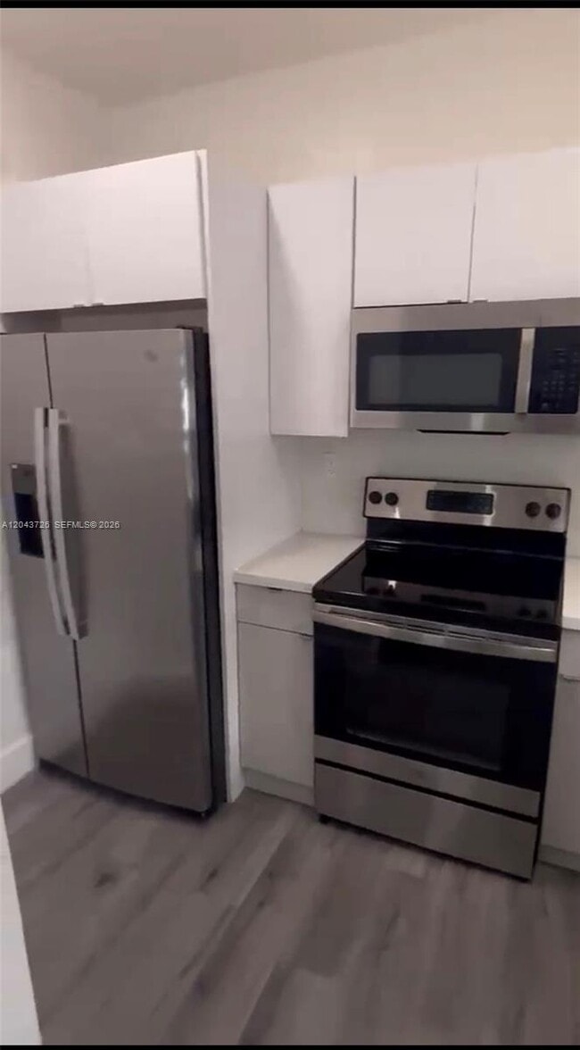 Photo - 1895 SW 22nd St Unidad # 7
