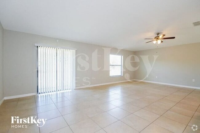 Building Photo - 9637 Sage Creek Dr Rental