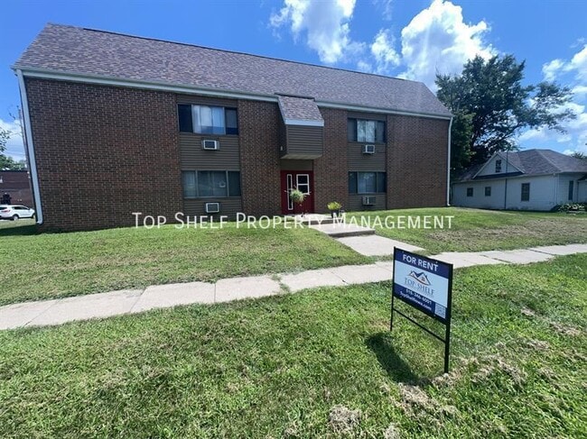 Building Photo - 103 S Grant-4 Unit 4 Rental
