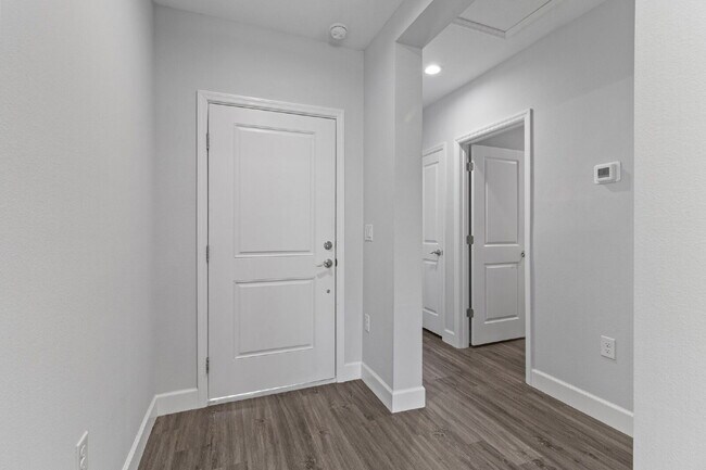 Photo - Spacious 3-Bedroom Duplex Oasis with 2 Full Baths in Port Charlotte – Your Ideal Retreat Awaits!
