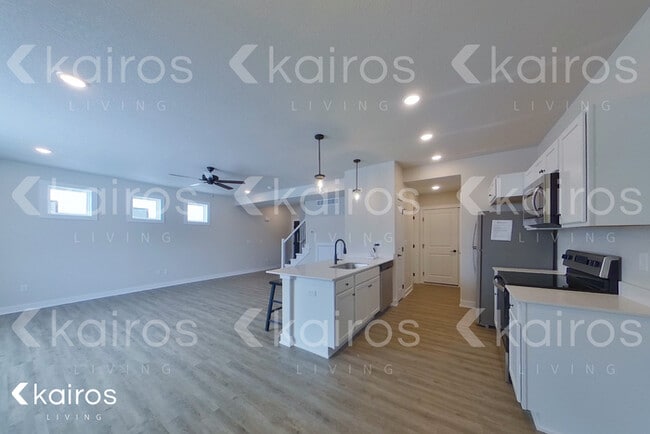 Photo - 6925 Holly Ct