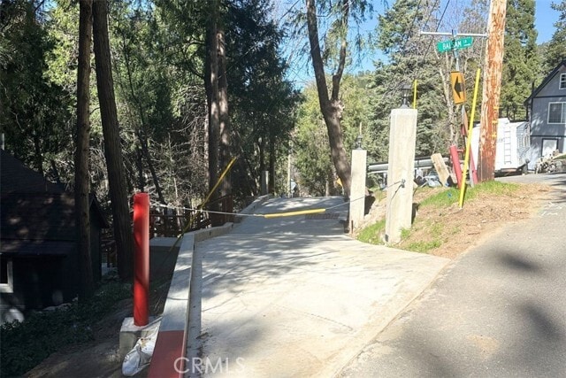 Photo - 476 Redwood Dr